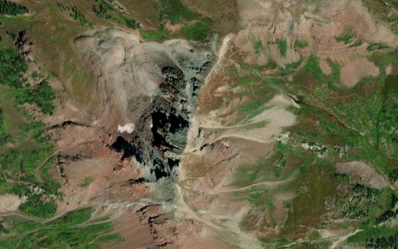 BASE MAP: Satellite (ESRI & Mapbox)